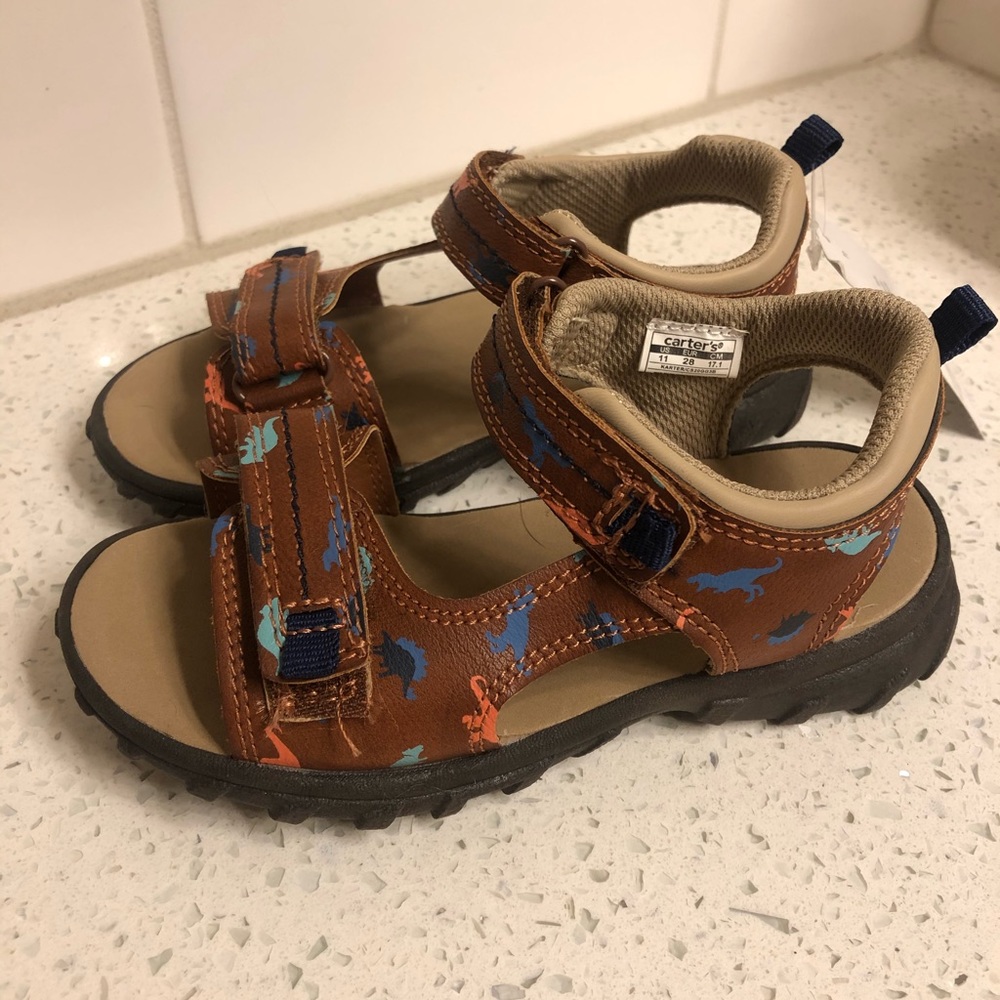 NWT Carter’s dinosaur sandals